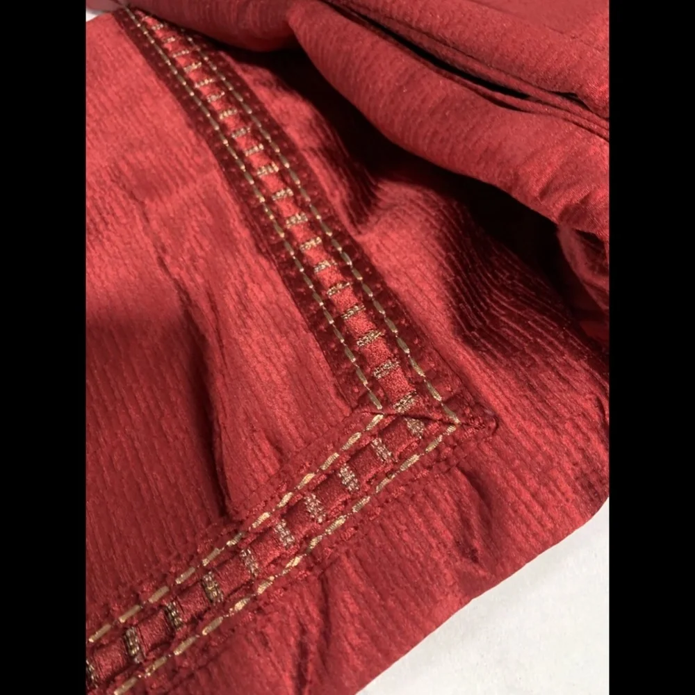 NIB Hotel Collection Luxe Border KING Duvet Cover‎ in Red